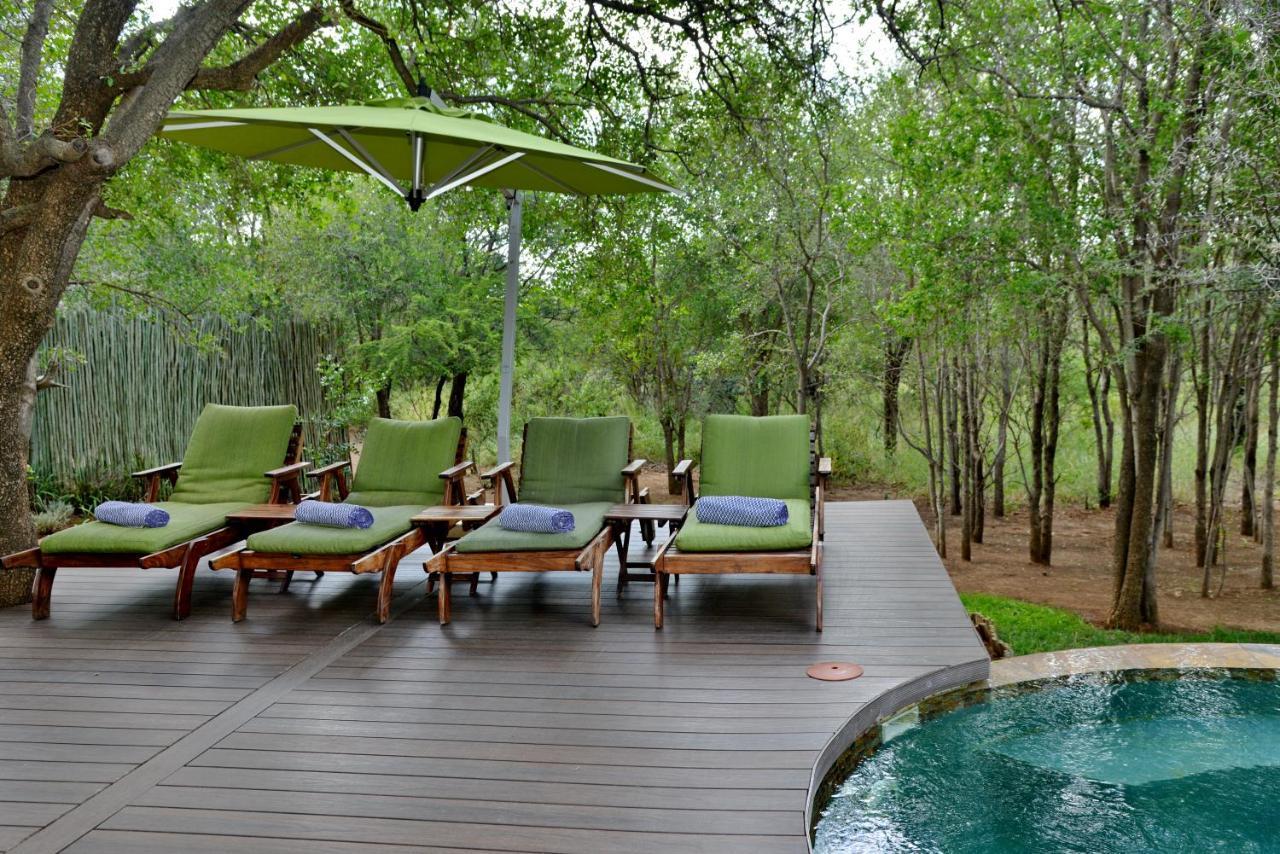 Tambuti Lodge พีลาเนสเบิร์ก ภายนอก รูปภาพ