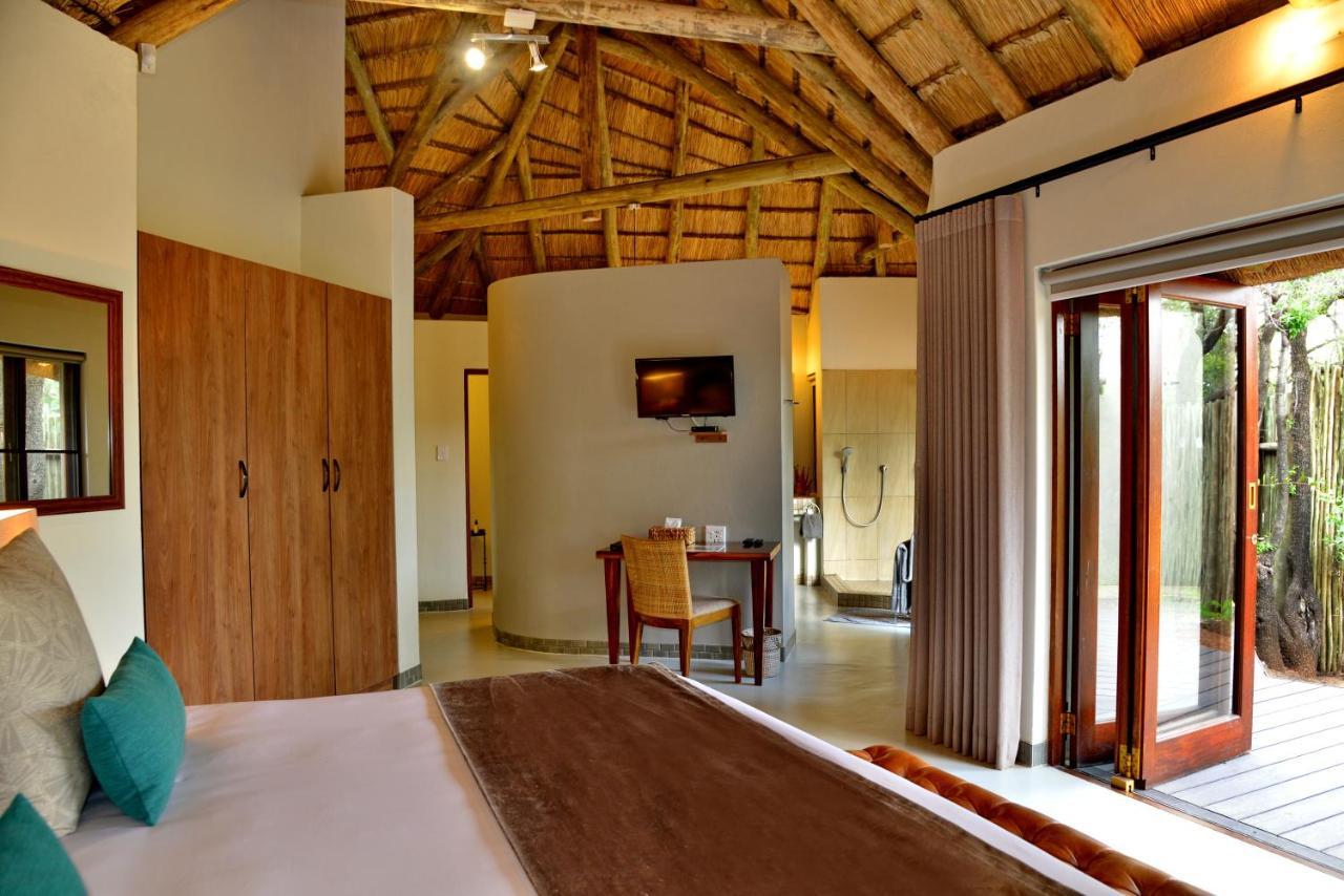Tambuti Lodge พีลาเนสเบิร์ก ภายนอก รูปภาพ