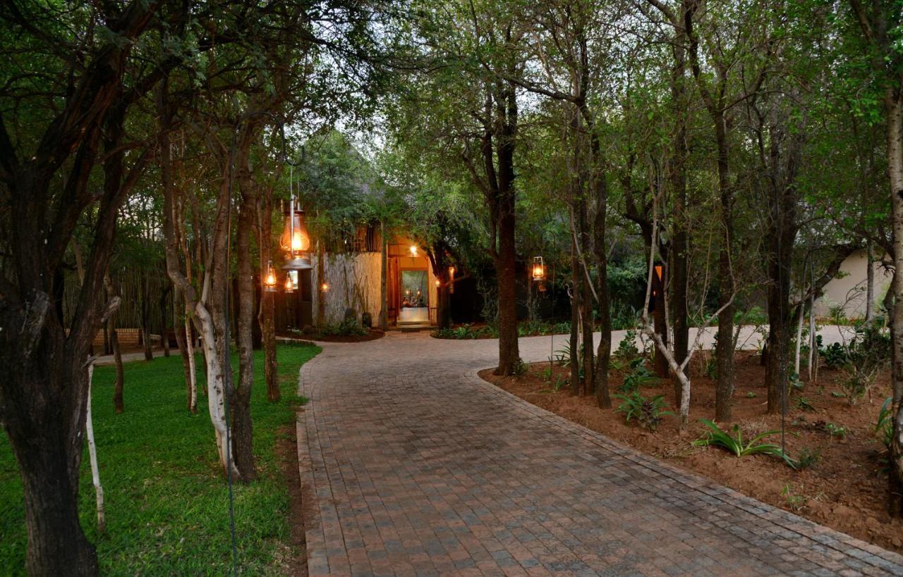 Tambuti Lodge พีลาเนสเบิร์ก ภายนอก รูปภาพ