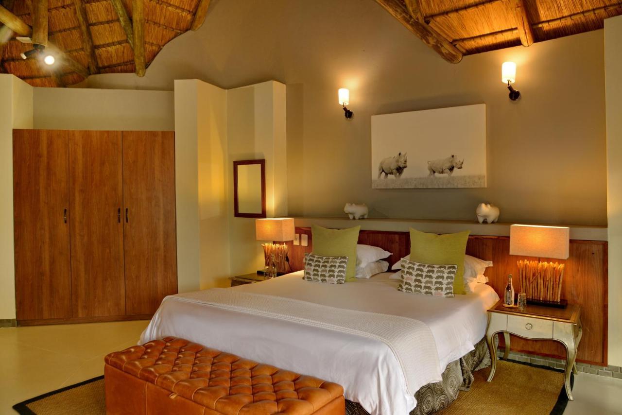 Tambuti Lodge พีลาเนสเบิร์ก ภายนอก รูปภาพ