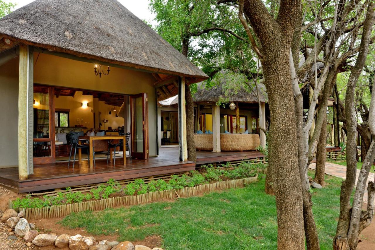 Tambuti Lodge พีลาเนสเบิร์ก ภายนอก รูปภาพ